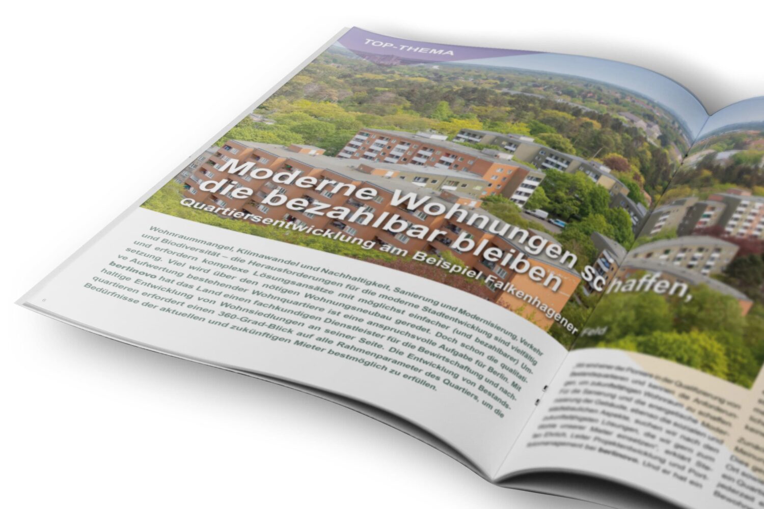 Ein Closeup einer aufgeschlagenen Doppelseite vom FAIRBERLINER, dem MieterMagazin der berlinovo. Zu sehen ist eine Wohnsiedlung und mit einer Überschrift Moderne Wohnungen schaffen, die bezahlbar bleiben.